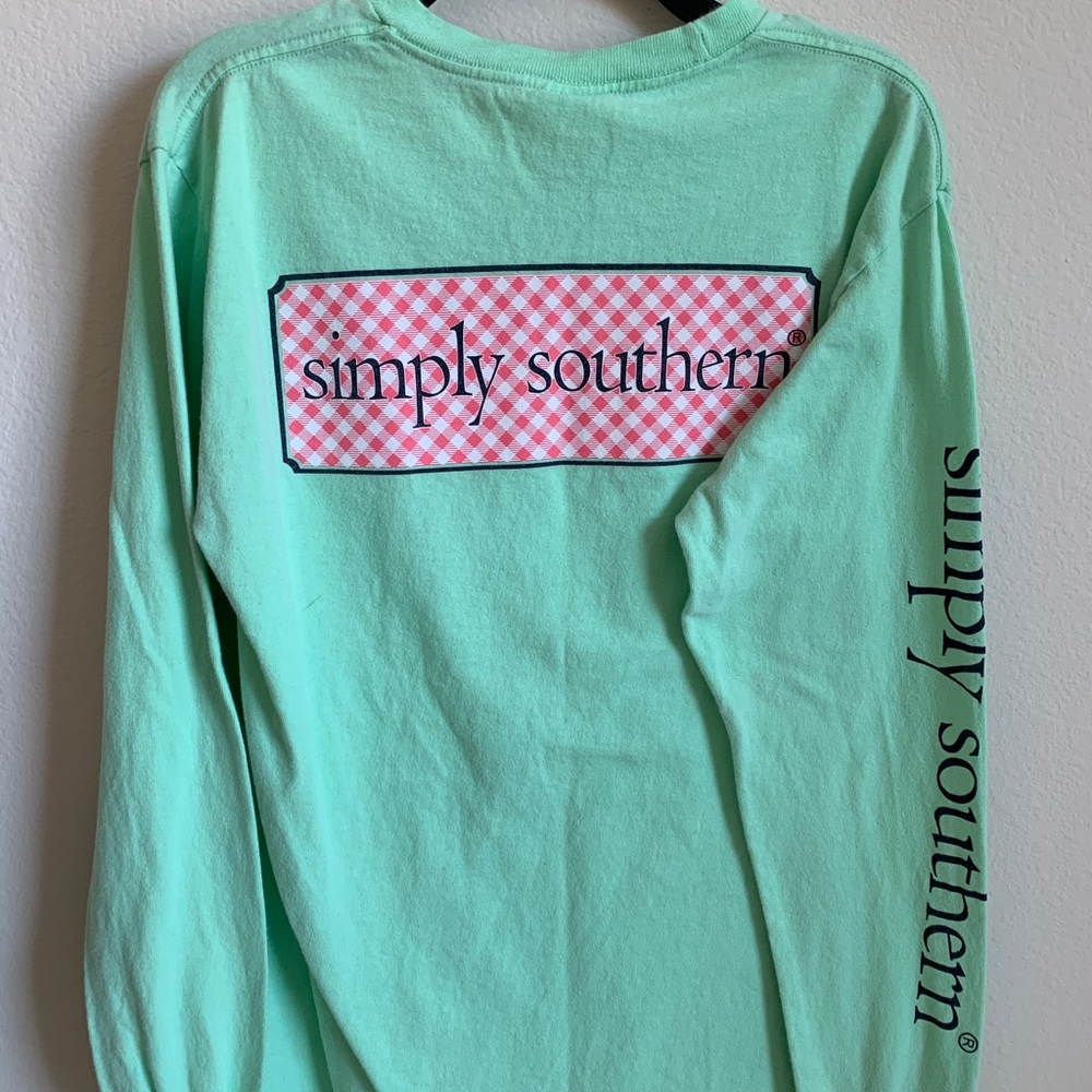 Simply Southern size M tee